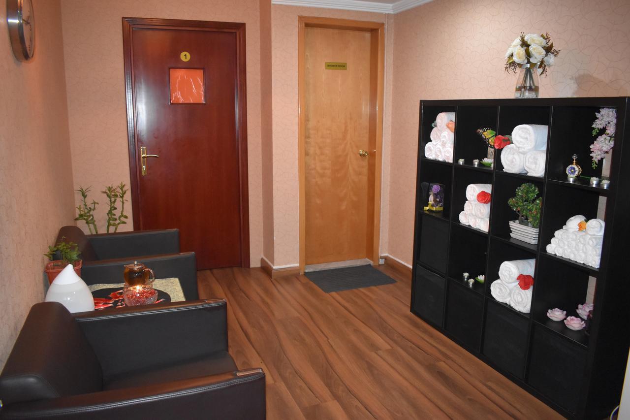 Emirates Plaza Hotel Abu Dabi Dış mekan fotoğraf